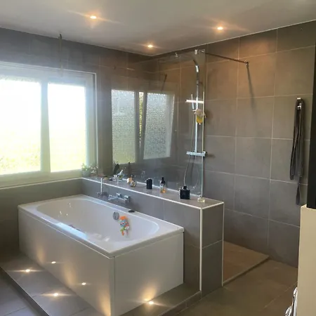 Luxueuse * Allonnes (Sarthe)